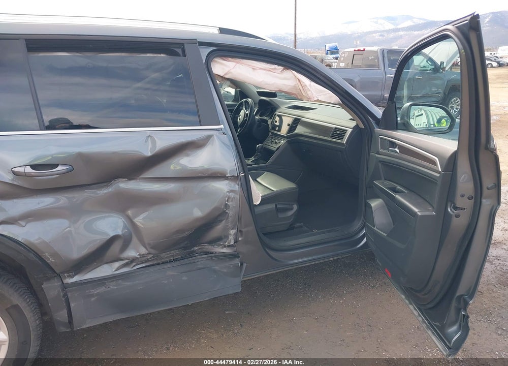 2019 VOLKSWAGEN ATLAS 3.6L V6 SE W/TECHNOLOGY VIN: 1V2UR2CA2KC557838