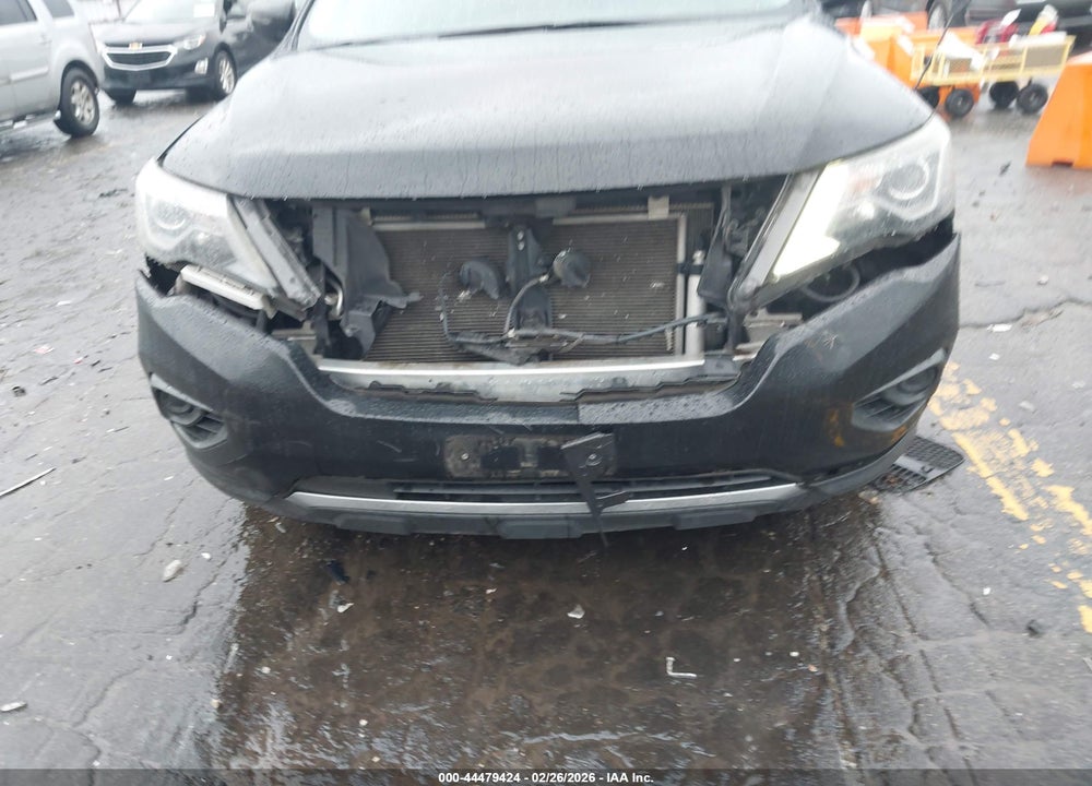 2018 NISSAN PATHFINDER S VIN: 5N1DR2MN3JC623696