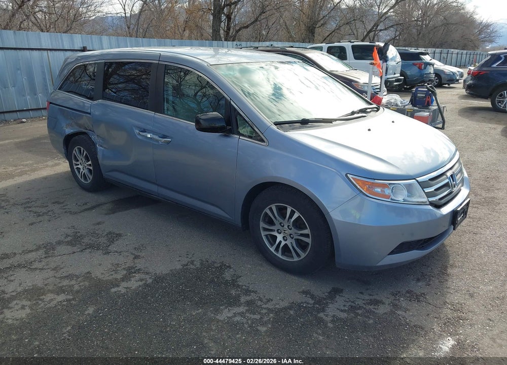 2011 HONDA ODYSSEY EX VIN: 5FNRL5H40BB084912