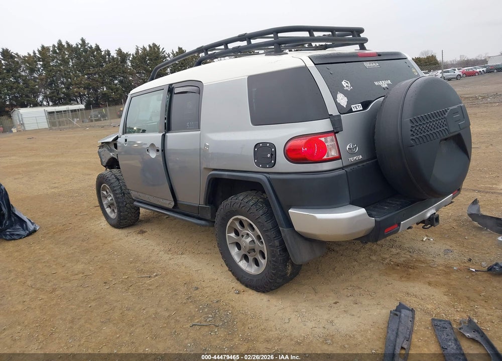 2011 TOYOTA FJ CRUISER VIN: JTEBU4BF1BK103615