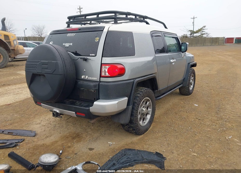 2011 TOYOTA FJ CRUISER VIN: JTEBU4BF1BK103615