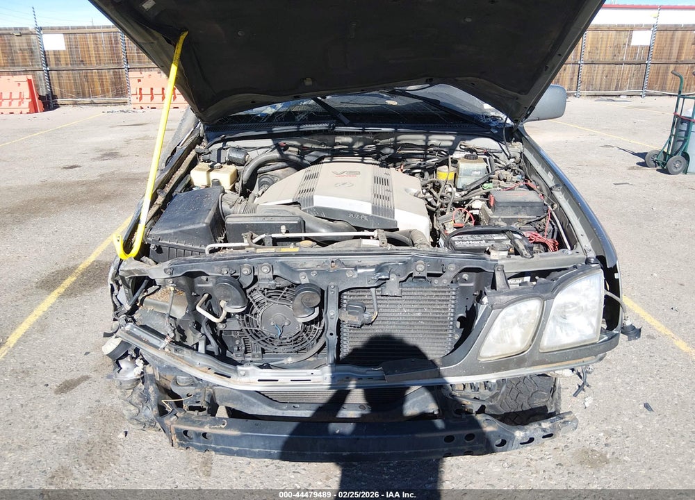 1999 LEXUS LX 470 VIN: JT6HT00W2X0072026