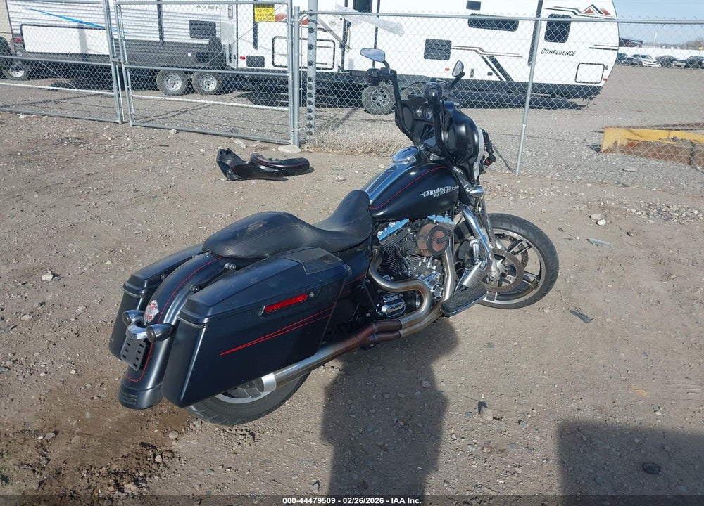 2015 HARLEY-DAVIDSON FLHXS STREET GLIDE SPECIAL VIN: 1HD1KRM14FB649897