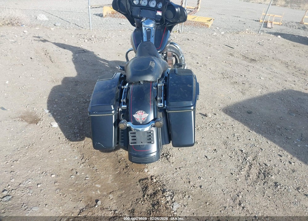 2015 HARLEY-DAVIDSON FLHXS STREET GLIDE SPECIAL VIN: 1HD1KRM14FB649897