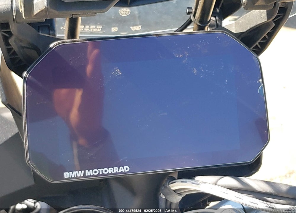 2025 BMW S 1000 XR VIN: WB10P1308S6K75013