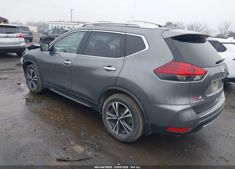 2020 NISSAN ROGUE SV FWD VIN: JN8AT2MTXLW035095