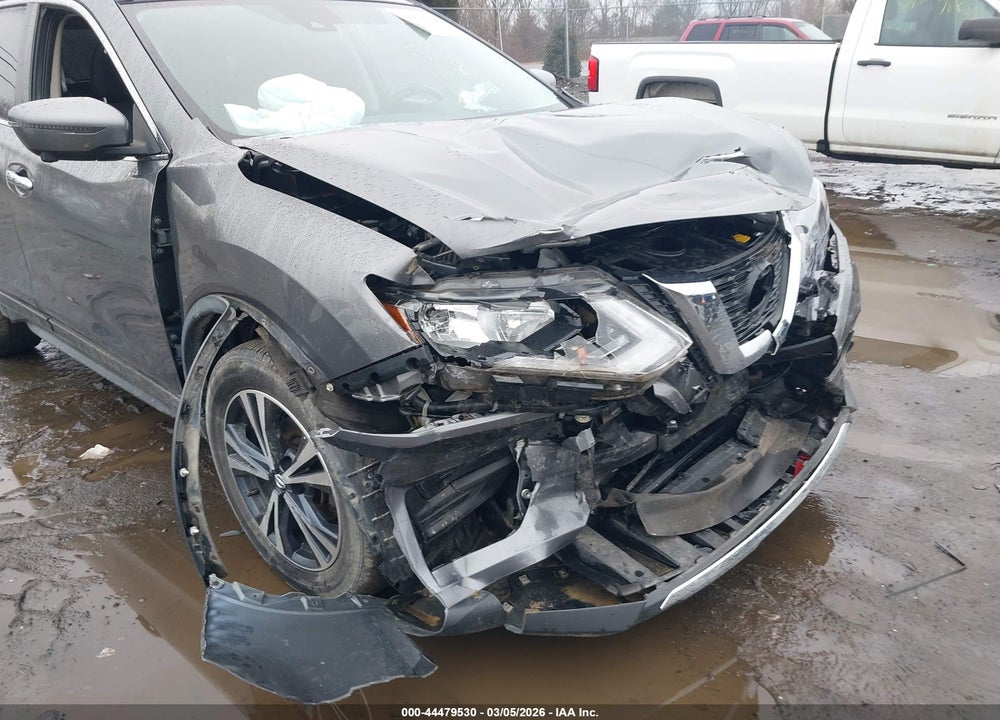 2020 NISSAN ROGUE SV FWD VIN: JN8AT2MTXLW035095