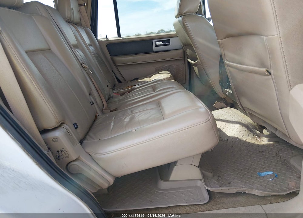 2011 FORD EXPEDITION XLT VIN: 1FMJU1H54BEF44050