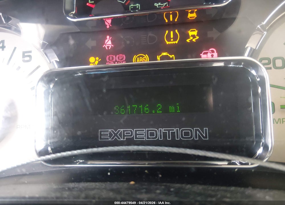 2011 FORD EXPEDITION XLT VIN: 1FMJU1H54BEF44050