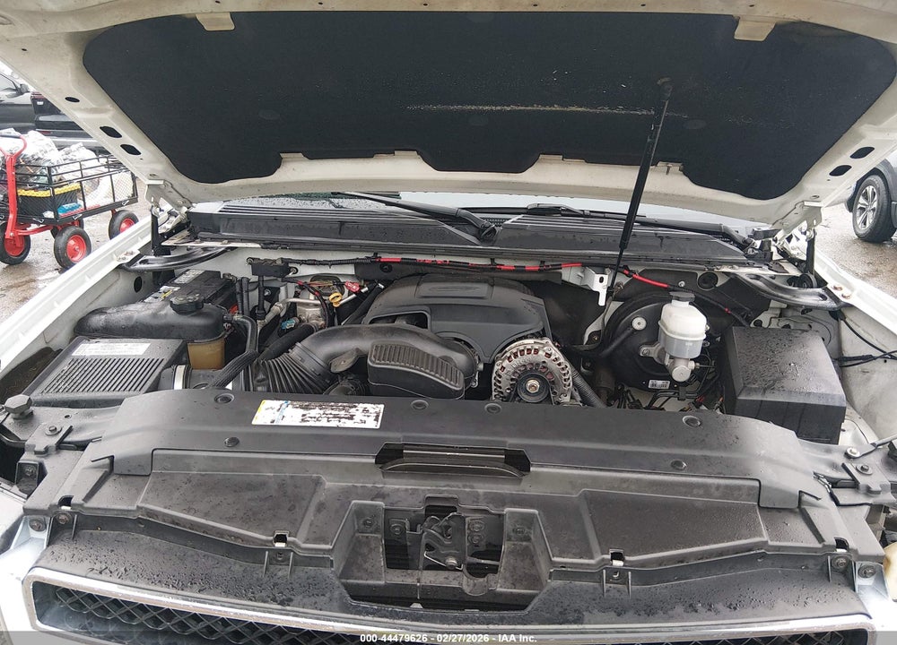 2008 CHEVROLET SUBURBAN 1500 LT VIN: 3GNFC16038G108982