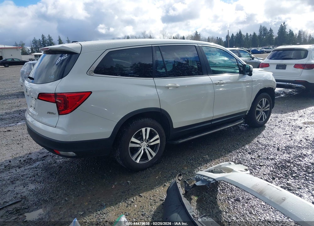2018 HONDA PILOT EX-L VIN: 5FNYF6H5XJB057006