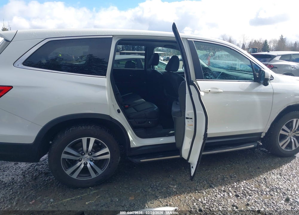2018 HONDA PILOT EX-L VIN: 5FNYF6H5XJB057006