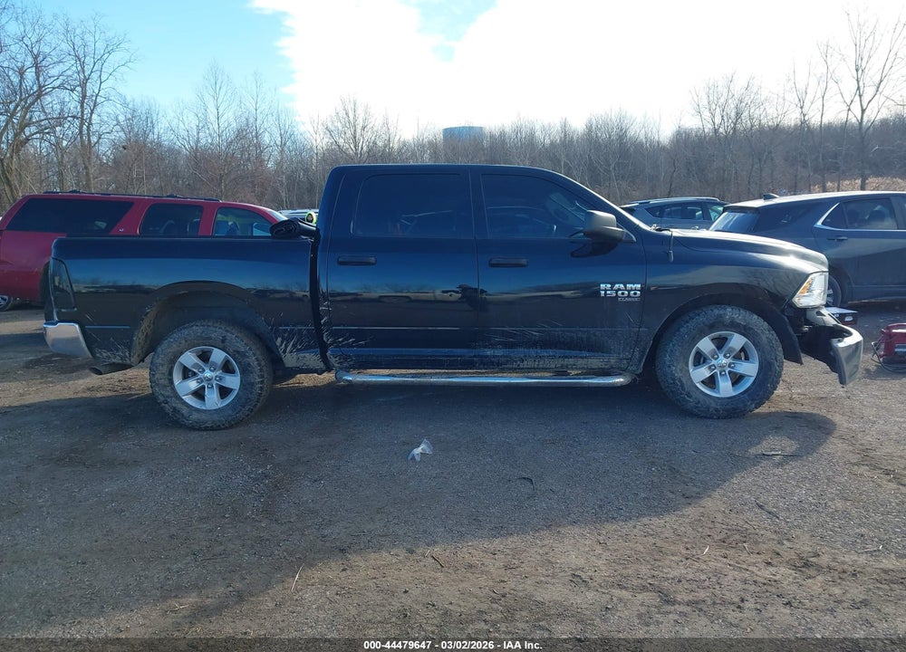 2022 RAM 1500 CLASSIC SLT  4X2 5'7 BOX VIN: 1C6RR6LG8NS169856