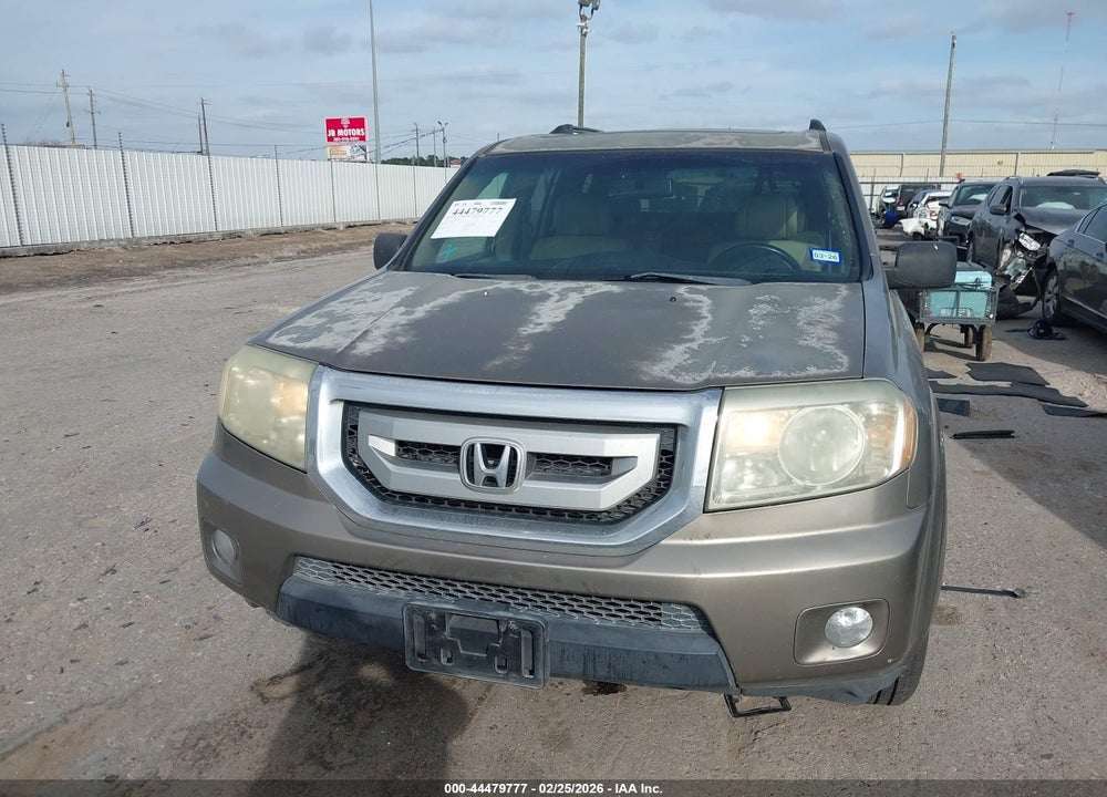 2009 HONDA PILOT EX-L VIN: 5FNYF38619B007355