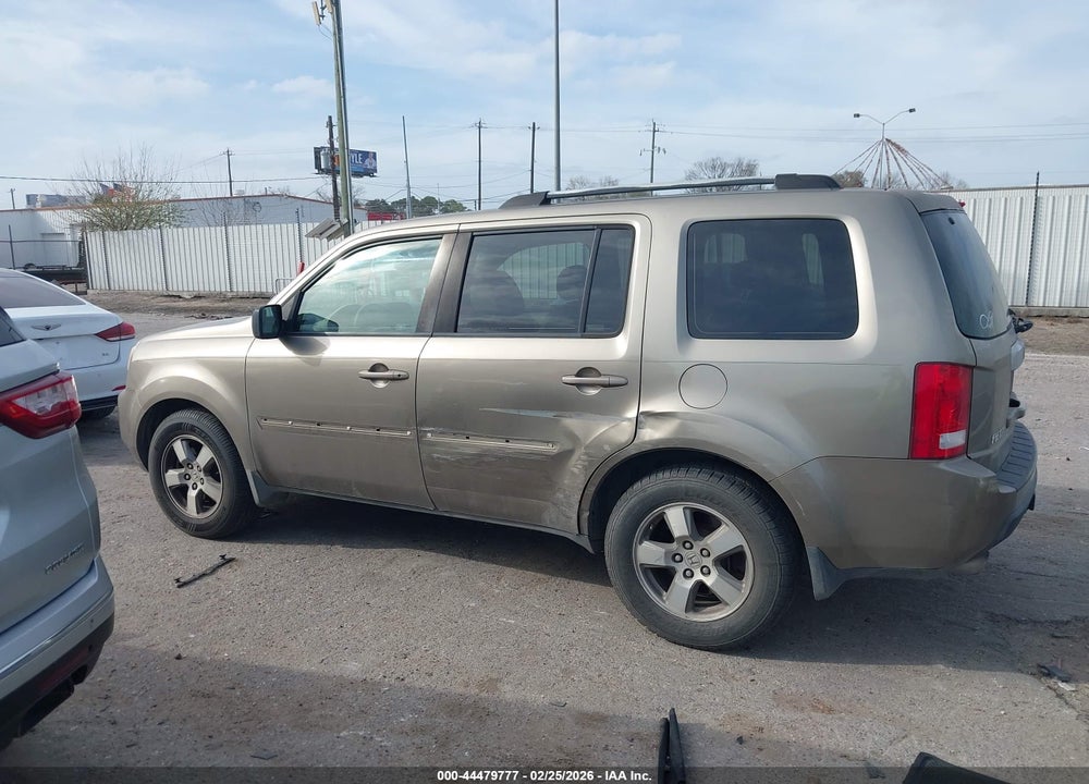 2009 HONDA PILOT EX-L VIN: 5FNYF38619B007355