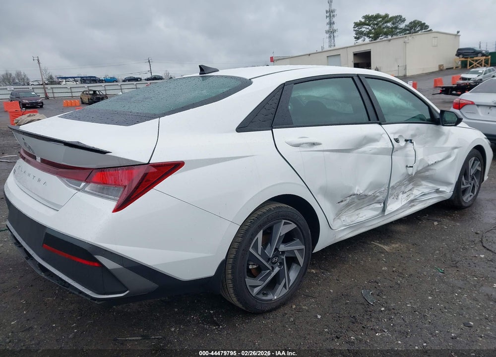 2025 HYUNDAI ELANTRA SEL SPORT VIN: KMHLM4DG4SU048026