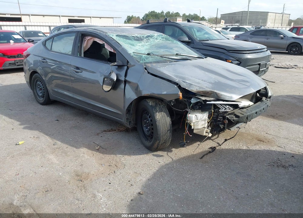 2019 HYUNDAI ELANTRA VIN: 5NPD74LF3KH410284