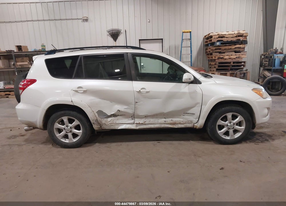 2009 TOYOTA RAV4 LIMITED VIN: JTMBF31V795012875