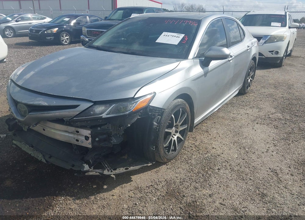 2018 TOYOTA CAMRY SE VIN: 4T1B11HK7JU667669