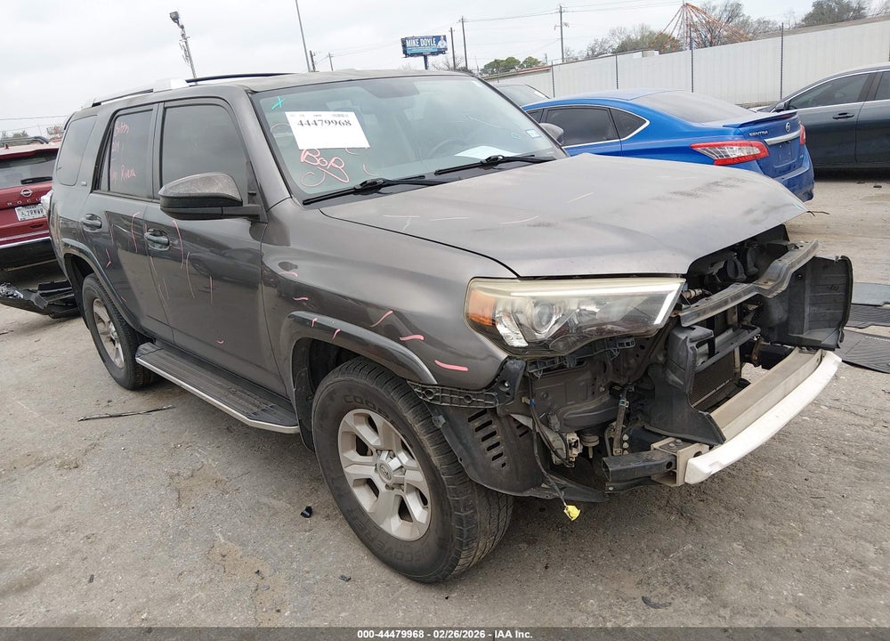 2014 TOYOTA 4RUNNER SR5 VIN: JTEZU5JR6E5077323
