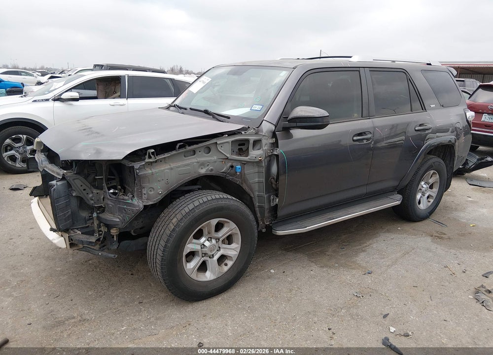 2014 TOYOTA 4RUNNER SR5 VIN: JTEZU5JR6E5077323