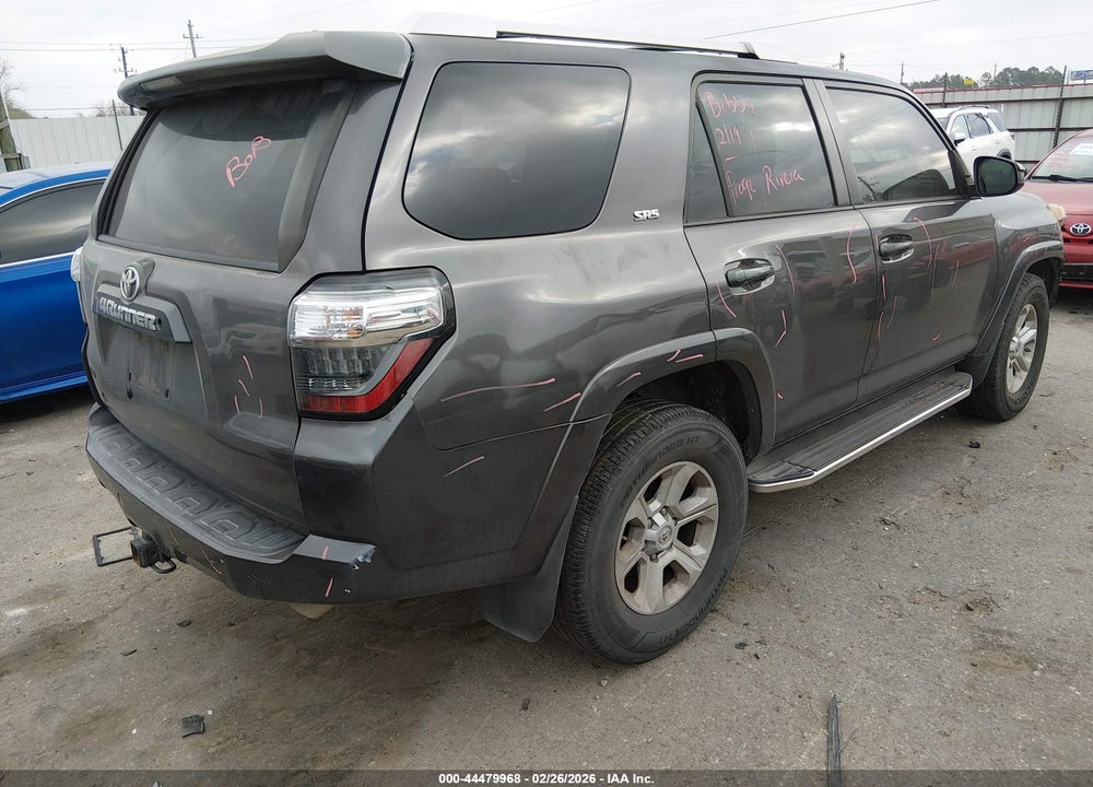 2014 TOYOTA 4RUNNER SR5 VIN: JTEZU5JR6E5077323
