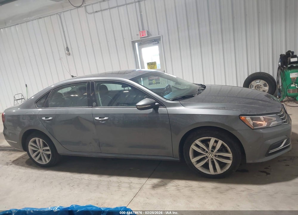 2019 VOLKSWAGEN PASSAT 2.0T WOLFSBURG EDITION VIN: 1VWLA7A33KC013657