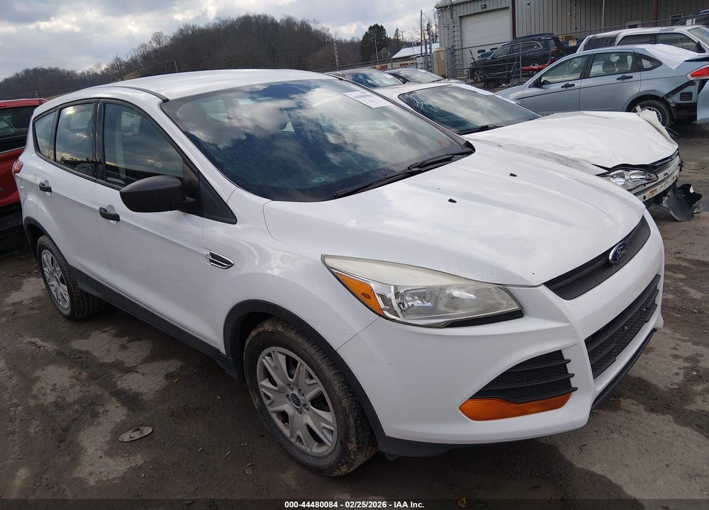 2015 FORD ESCAPE S VIN: 1FMCU0F76FUC84852