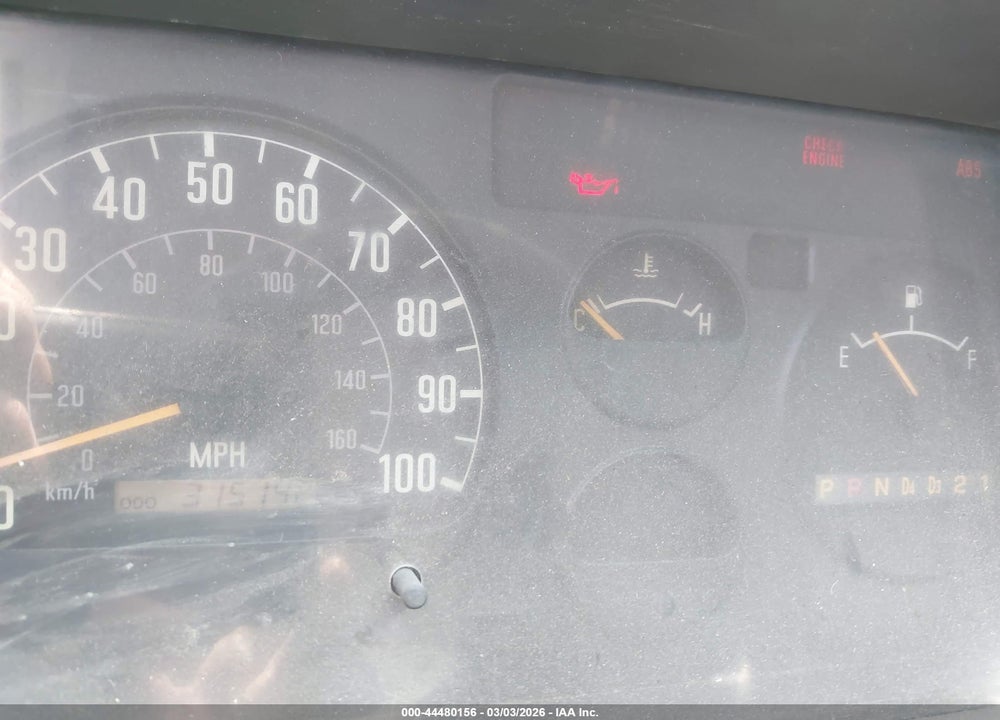 2002 GMC W4S042 14,050 GVWR VIN: 4KDC4B1R62J800336
