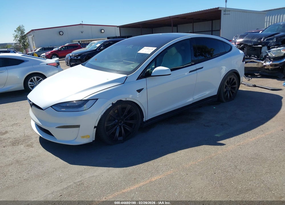 2022 TESLA MODEL X PLAID TRI MOTOR ALL-WHEEL DRIVE VIN: 7SAXCBE63NF349390