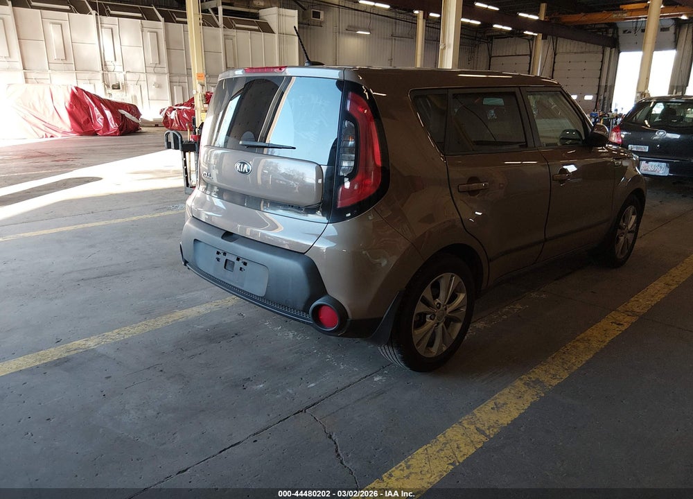 2014 KIA SOUL + VIN: KNDJP3A56E7078552