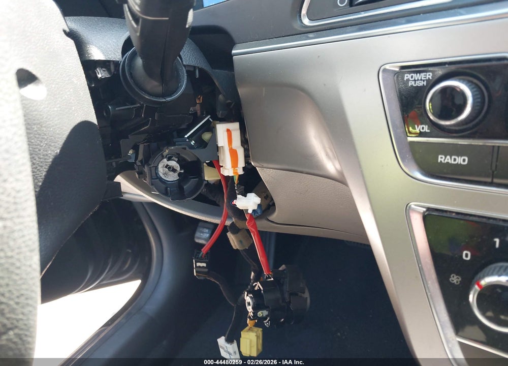 2016 HYUNDAI SONATA SE VIN: 5NPE24AF7GH382583
