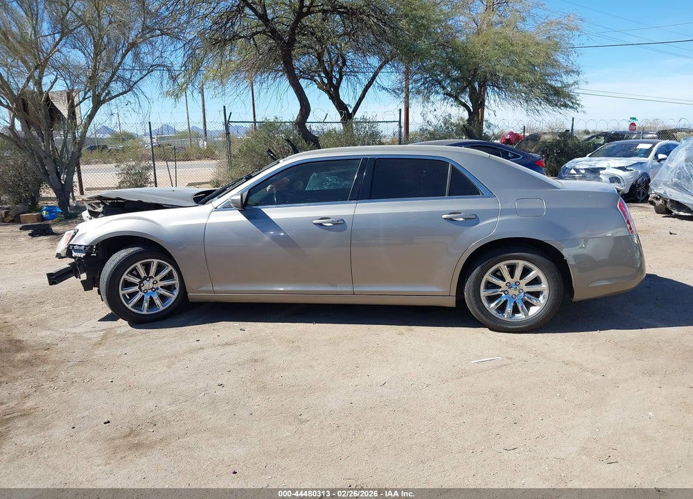 2014 CHRYSLER 300 VIN: 2C3CCAAG8EH315903