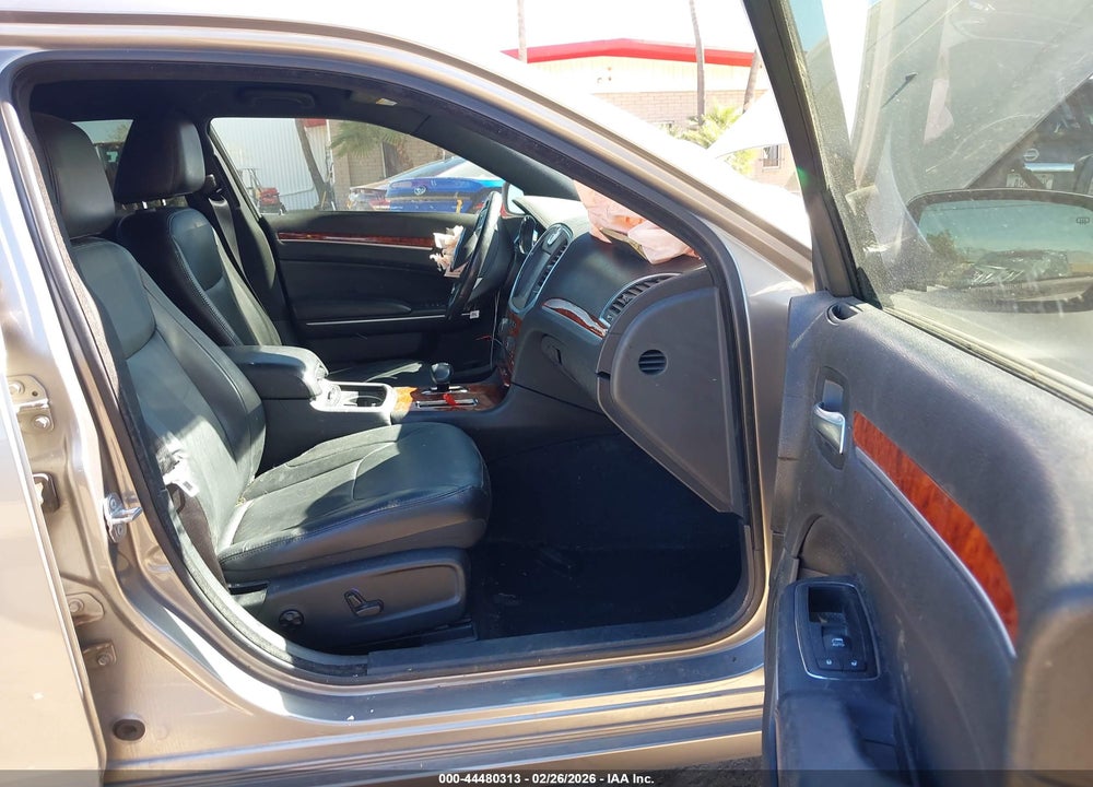 2014 CHRYSLER 300 VIN: 2C3CCAAG8EH315903