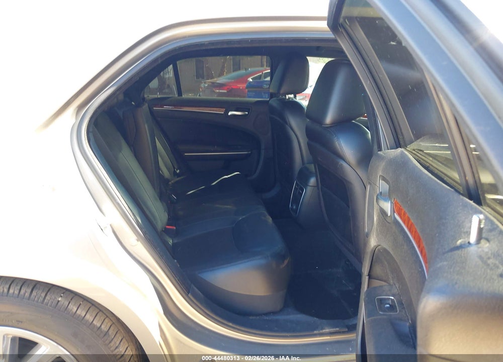 2014 CHRYSLER 300 VIN: 2C3CCAAG8EH315903