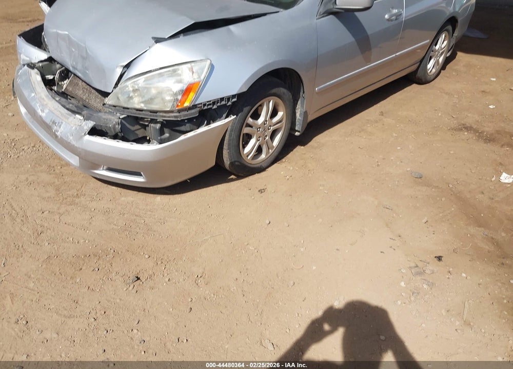 2006 HONDA ACCORD 2.4 EX VIN: JHMCM567X6C010060