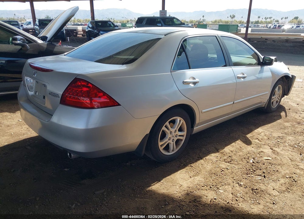 2006 HONDA ACCORD 2.4 EX VIN: JHMCM567X6C010060