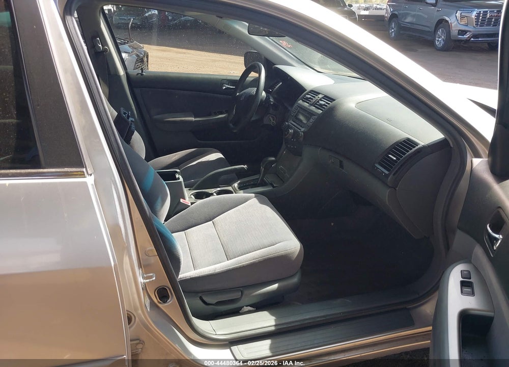 2006 HONDA ACCORD 2.4 EX VIN: JHMCM567X6C010060