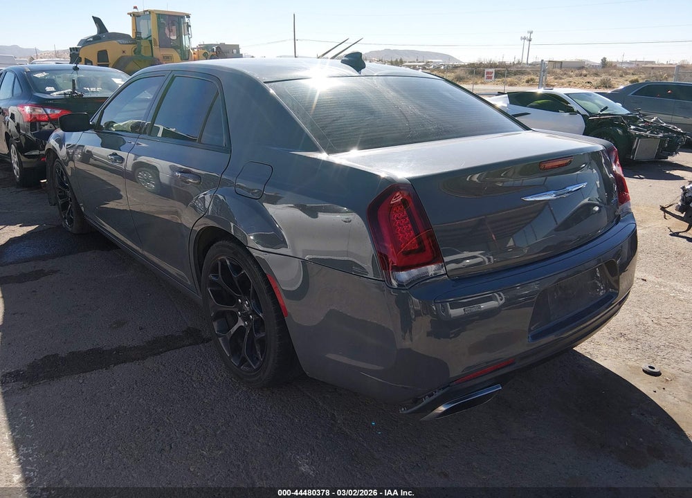 2019 CHRYSLER 300 TOURING VIN: 2C3CCAAG8KH614190