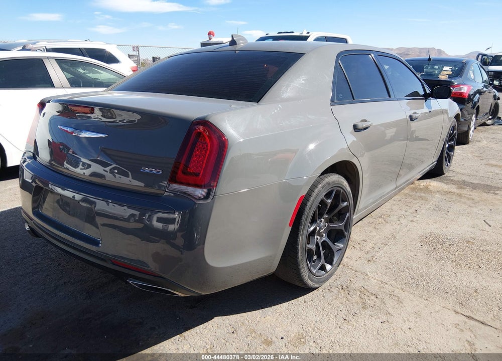 2019 CHRYSLER 300 TOURING VIN: 2C3CCAAG8KH614190