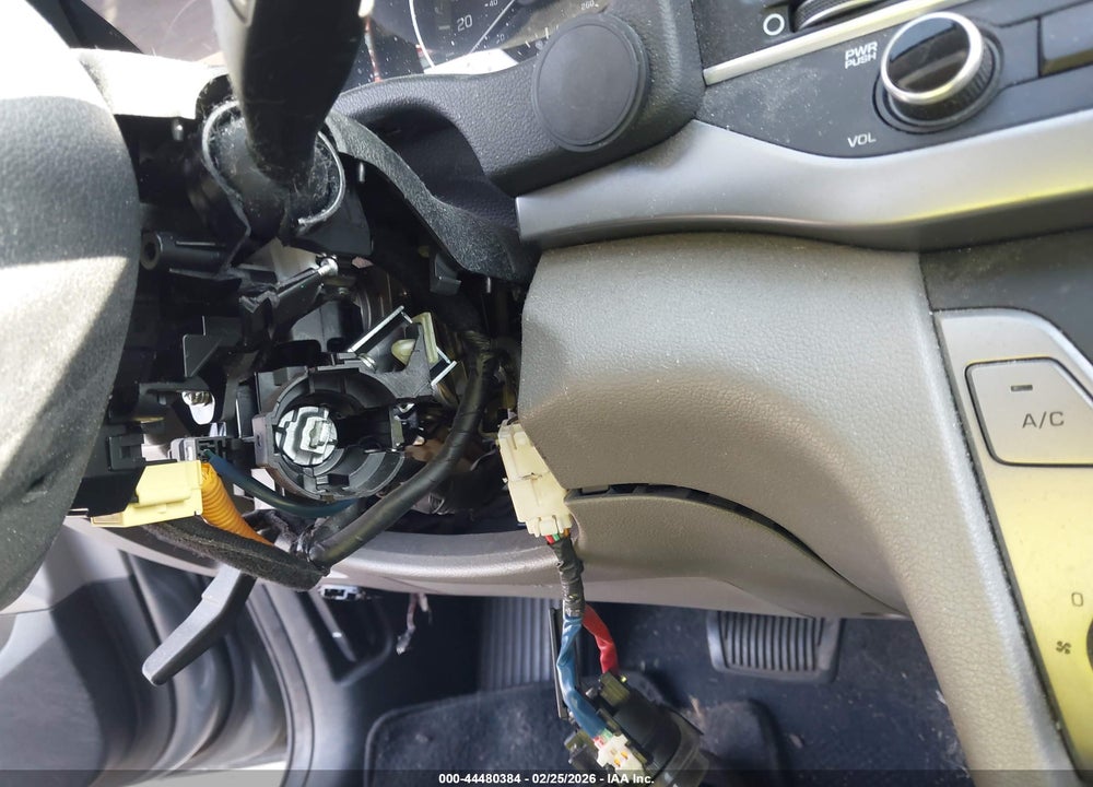 2017 HYUNDAI ELANTRA SE VIN: KMHD74LF3HU117303