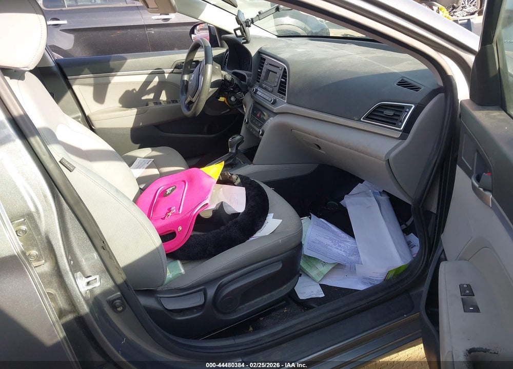2017 HYUNDAI ELANTRA SE VIN: KMHD74LF3HU117303