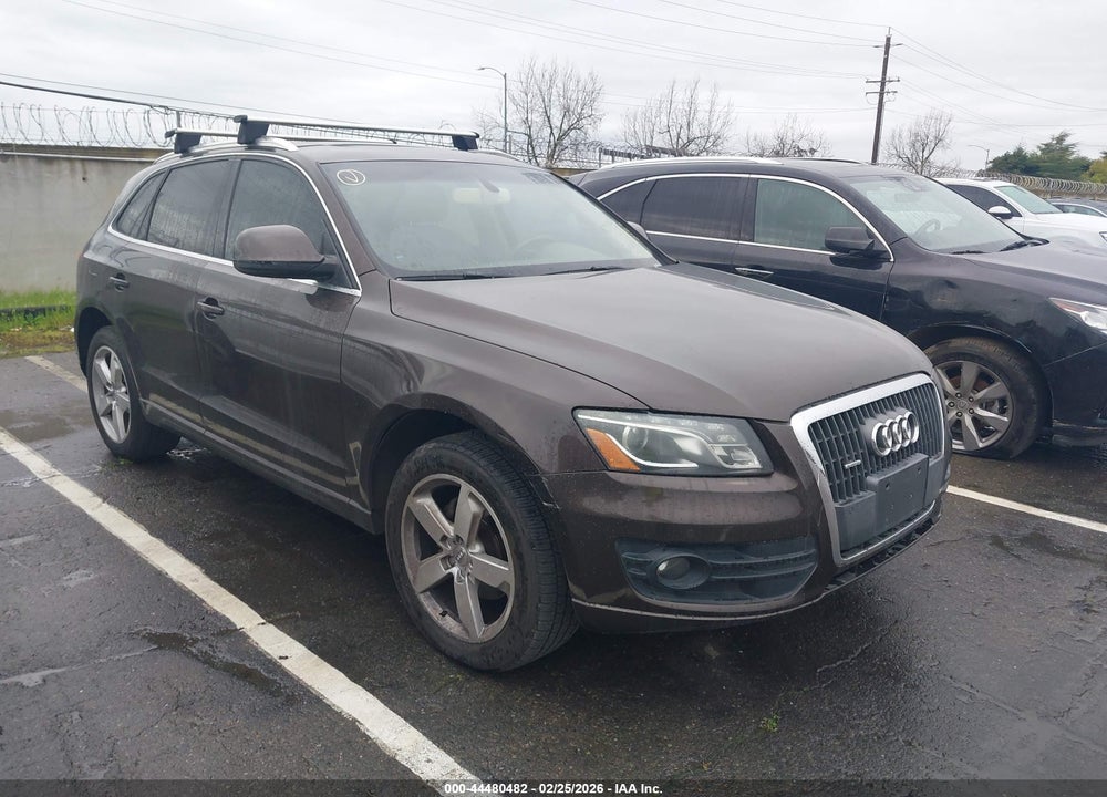 2011 AUDI Q5 2.0T PREMIUM VIN: WA1LFAFP4BA016456
