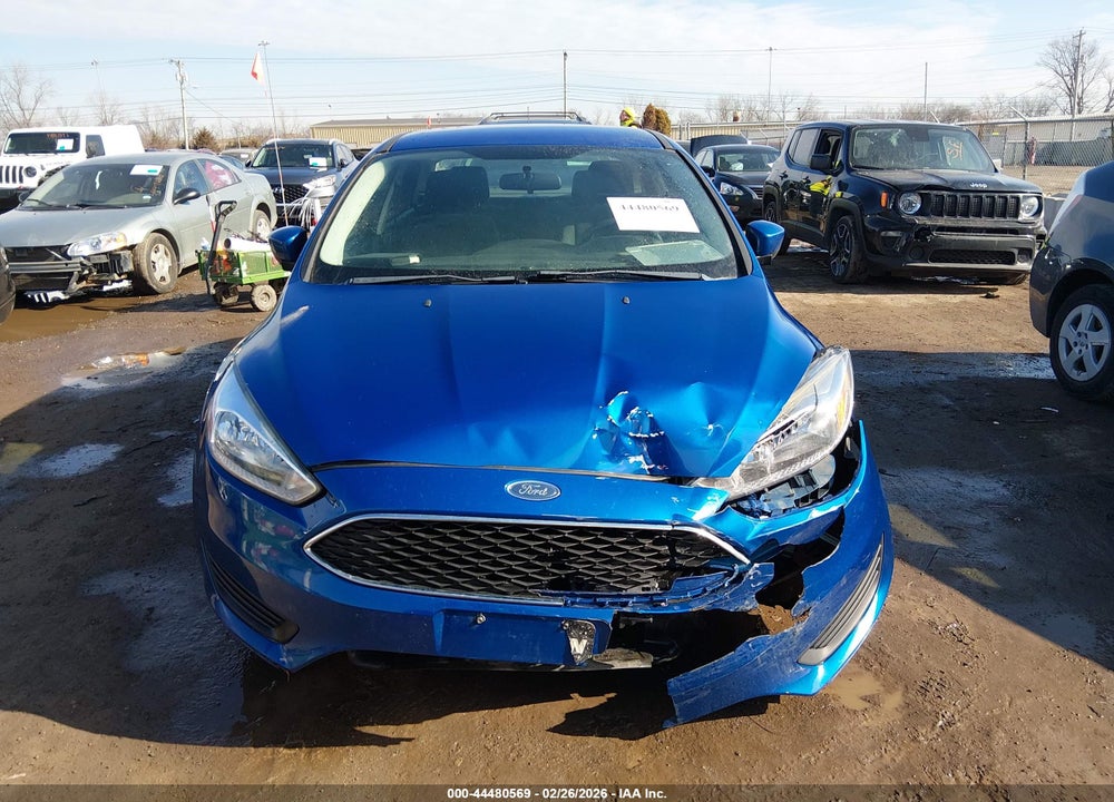 2018 FORD FOCUS SE VIN: 1FADP3F21JL301776