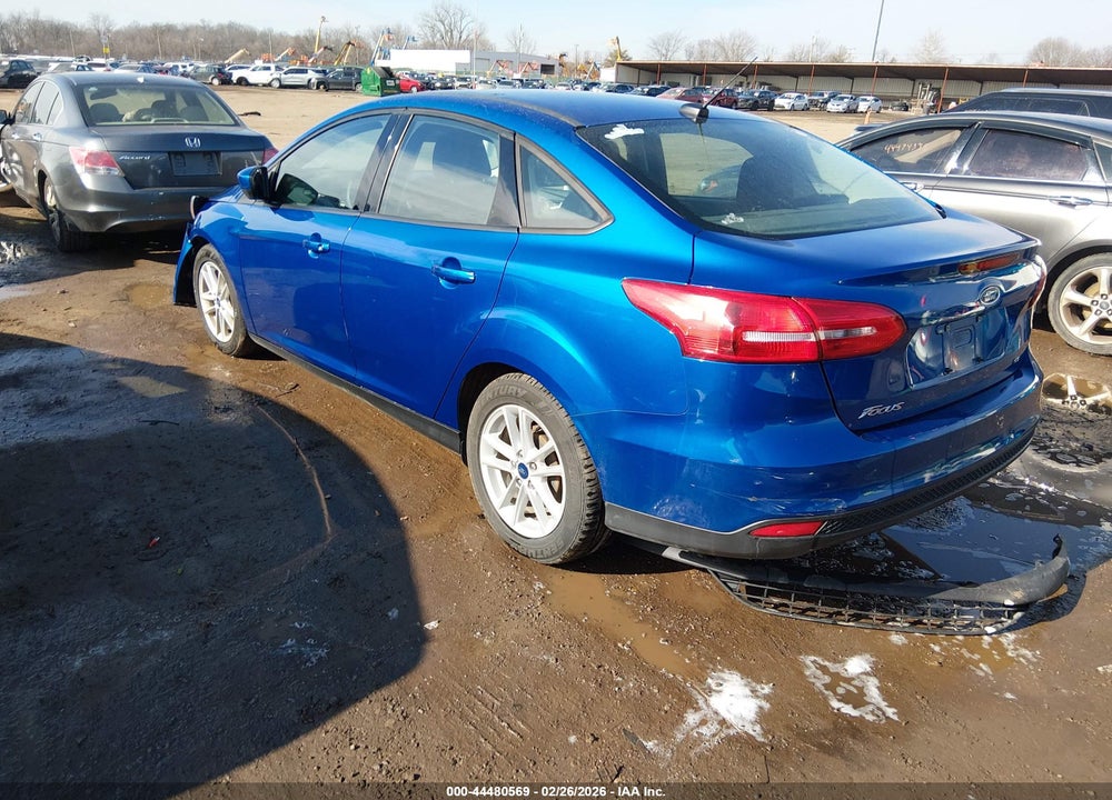 2018 FORD FOCUS SE VIN: 1FADP3F21JL301776