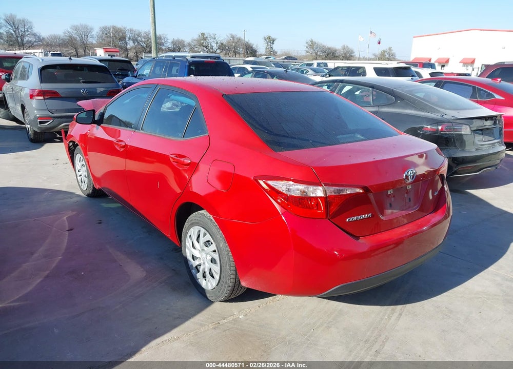 2017 TOYOTA COROLLA LE VIN: 5YFBURHE0HP716948