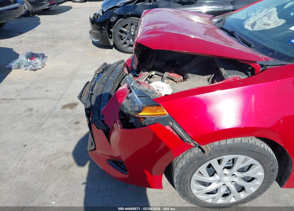 2017 TOYOTA COROLLA LE VIN: 5YFBURHE0HP716948