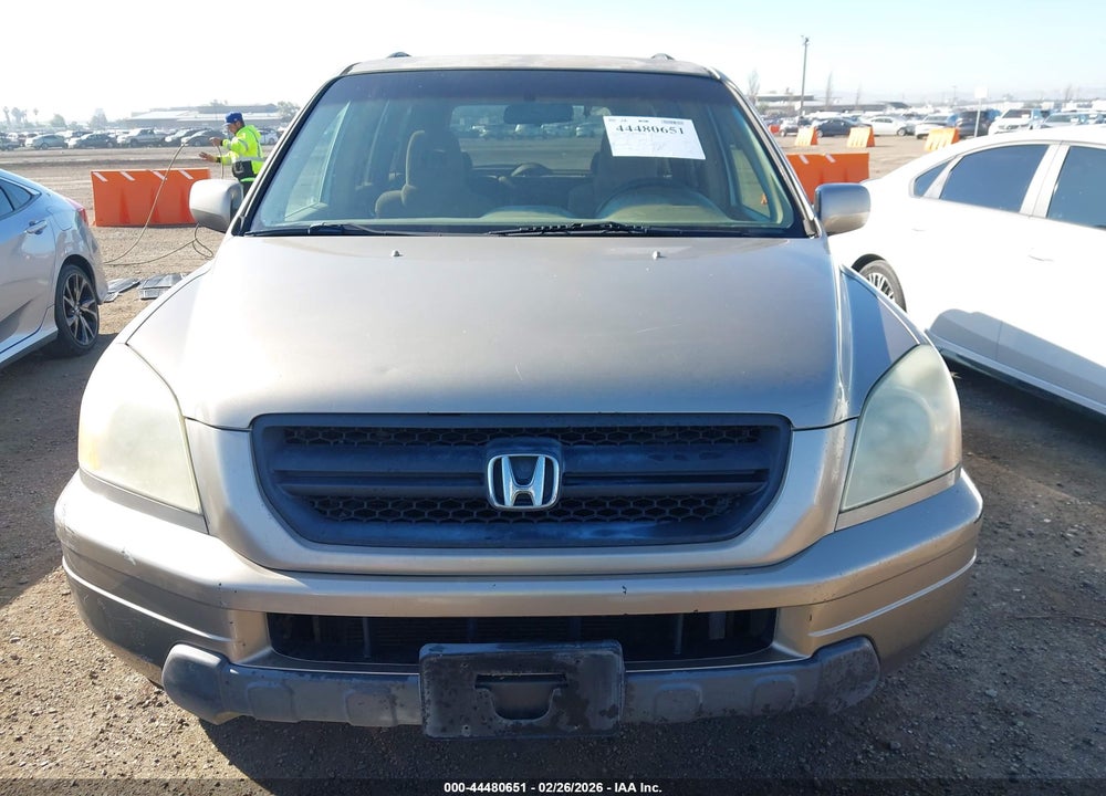 2005 HONDA PILOT EX VIN: 2HKYF18415H558609