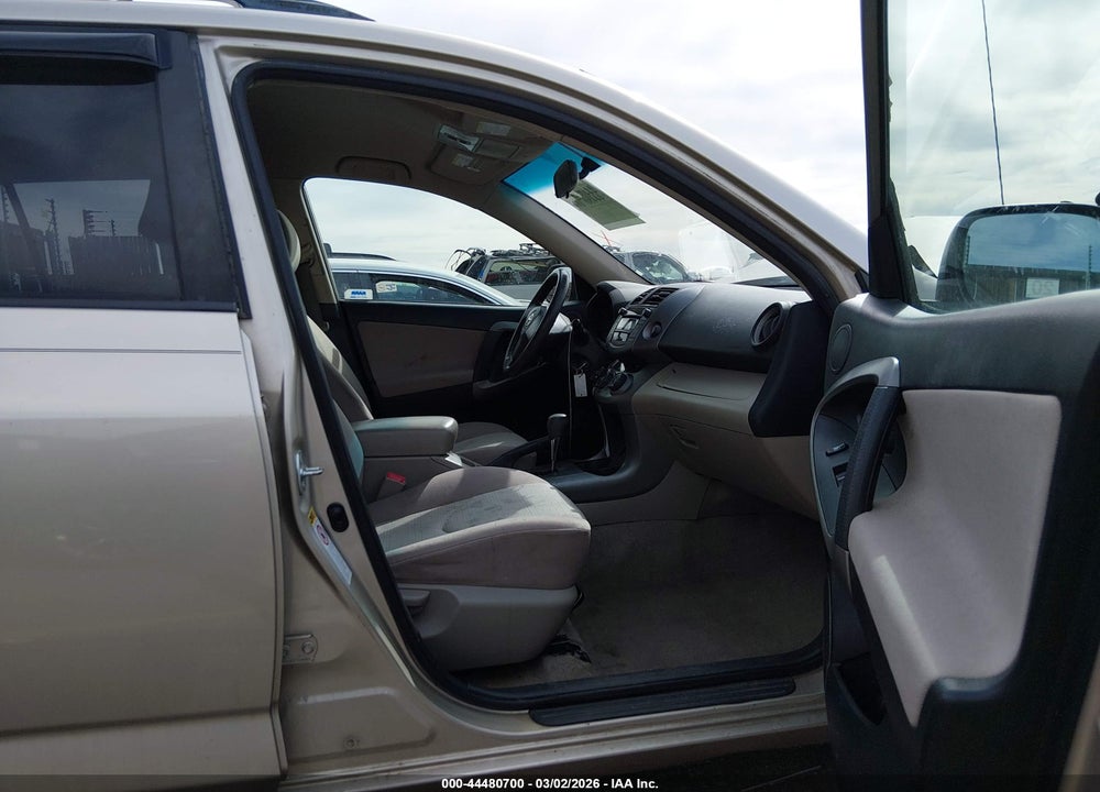 2006 TOYOTA RAV4 VIN: JTMBD33V766018054