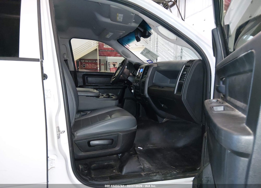 2018 RAM 1500 TRADESMAN  4X2 6'4 BOX VIN: 1C6RR6FG8JS330504